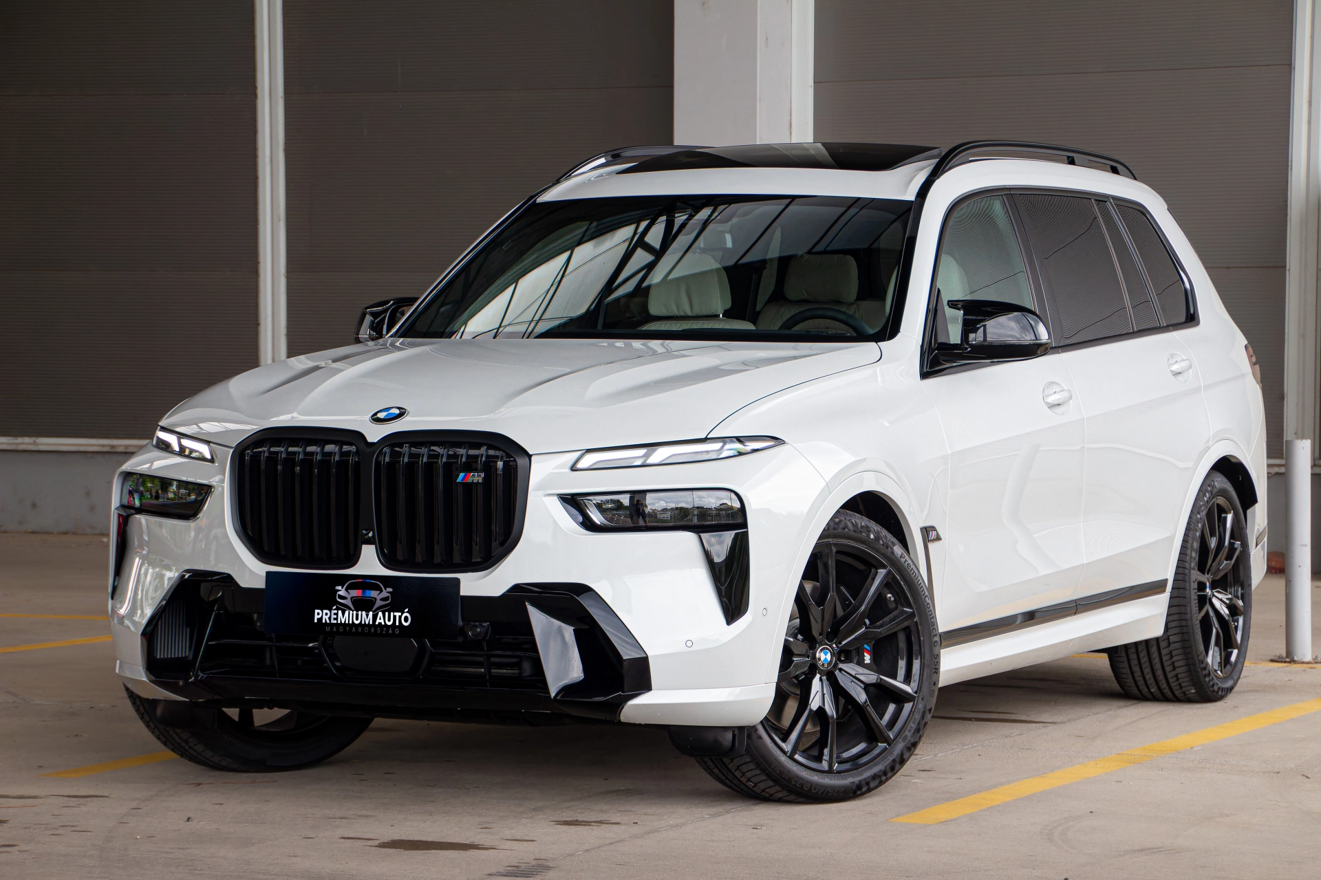 BMW X7 M60i xDrive AZONOSÍTÓ: M77