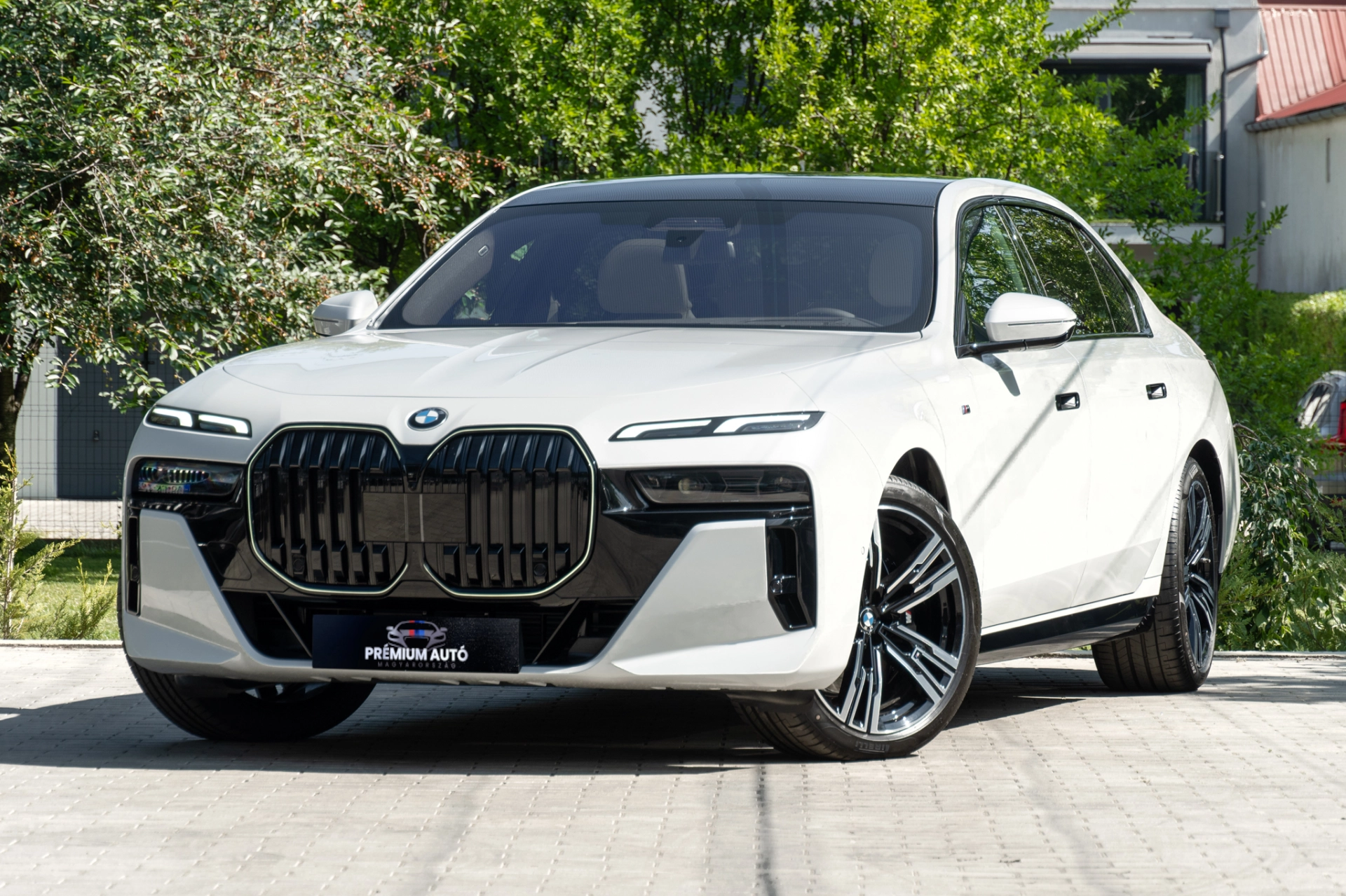 BMW 740d xDrive Limousine Azonosító:Br31