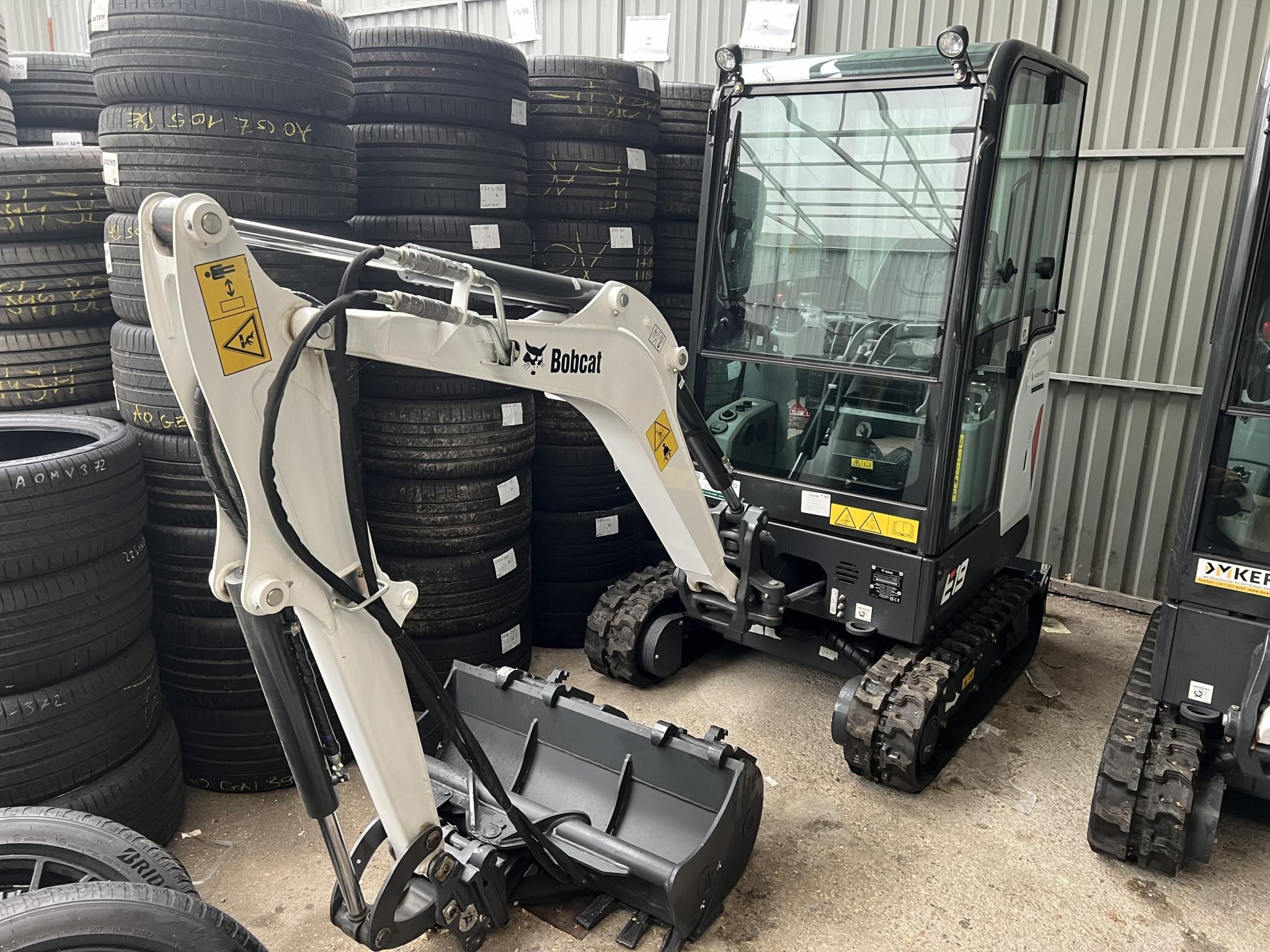 E 19 MINIKOTRÓ.FŰTÉS.KLAC-M.TOLÓ+KANÁLSZÁR.MÉLYÁSÓ 30-60 CM.BILL.KANÁL.3/3000