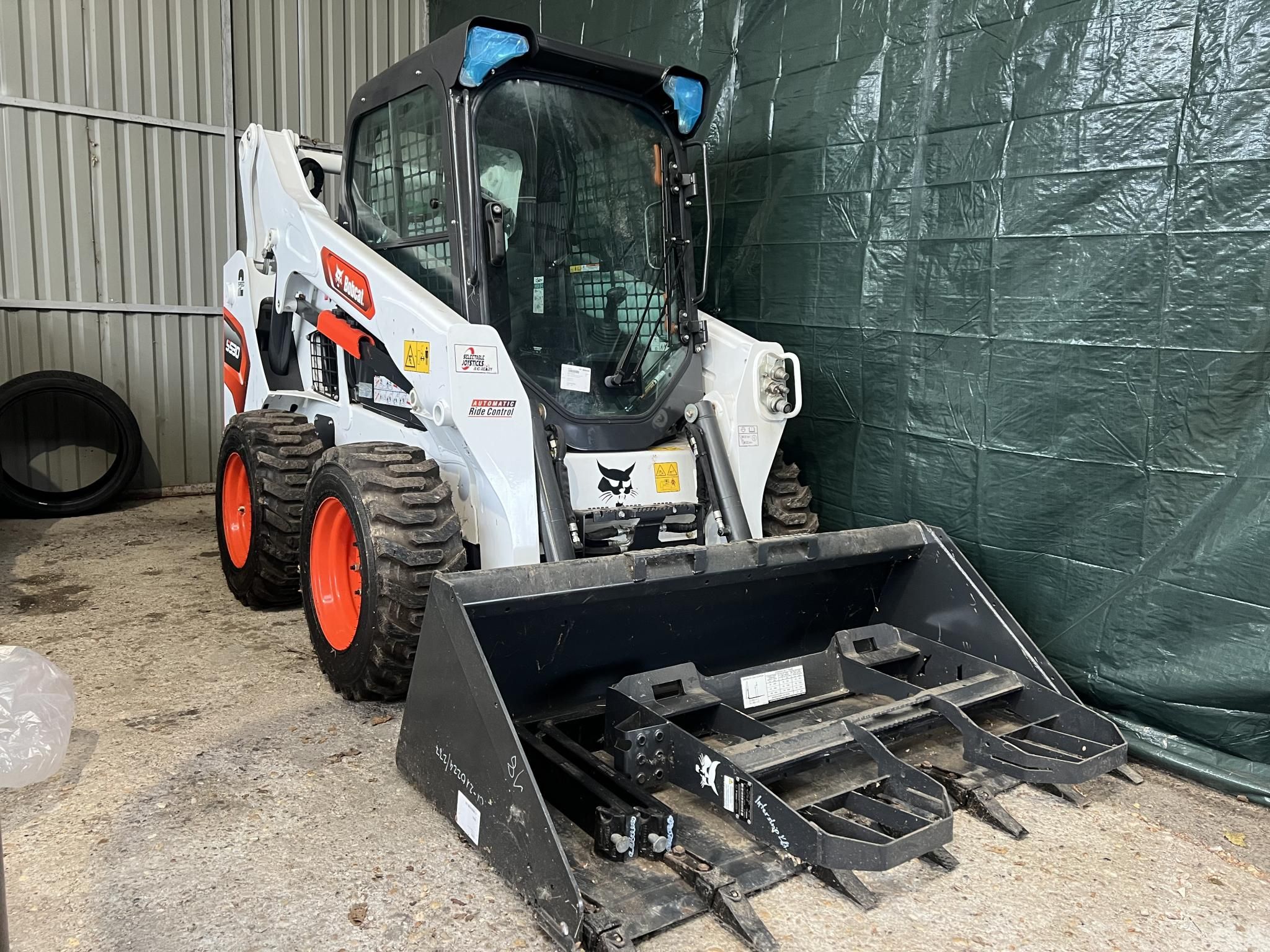 S530.KLÍMA.BOB-TACH.GÉM-LENGÉSCS.RAKL.VILLA+SZÁR.PROF.KANÁL.KÖRÖM.SZETT.3/3000