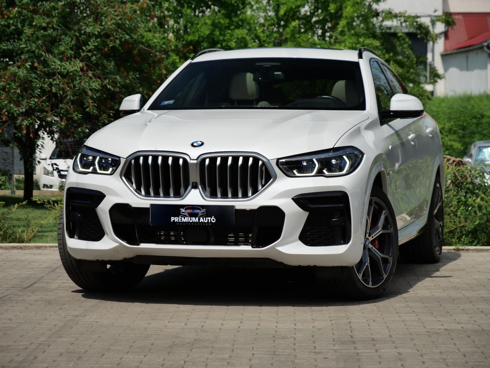 X6 xDrive40i (Automata) LÉZER.HEAD-UP.PANORÁMA.SOFTCL.SPORTÜLÉS